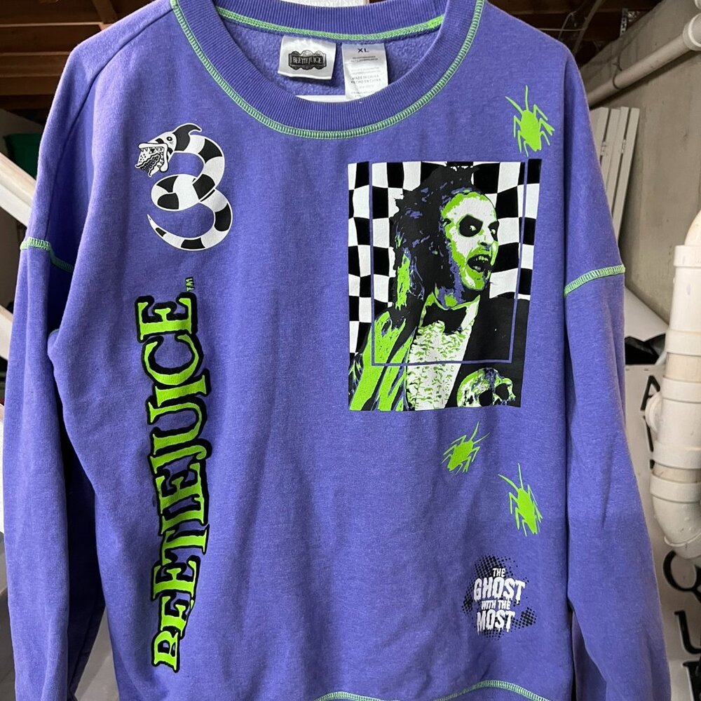 Beetlejuice Clothing Lot – 2 XL Sweaters, L Shirt, XL Sweatpants, 8.5 Shoes 👻🖤